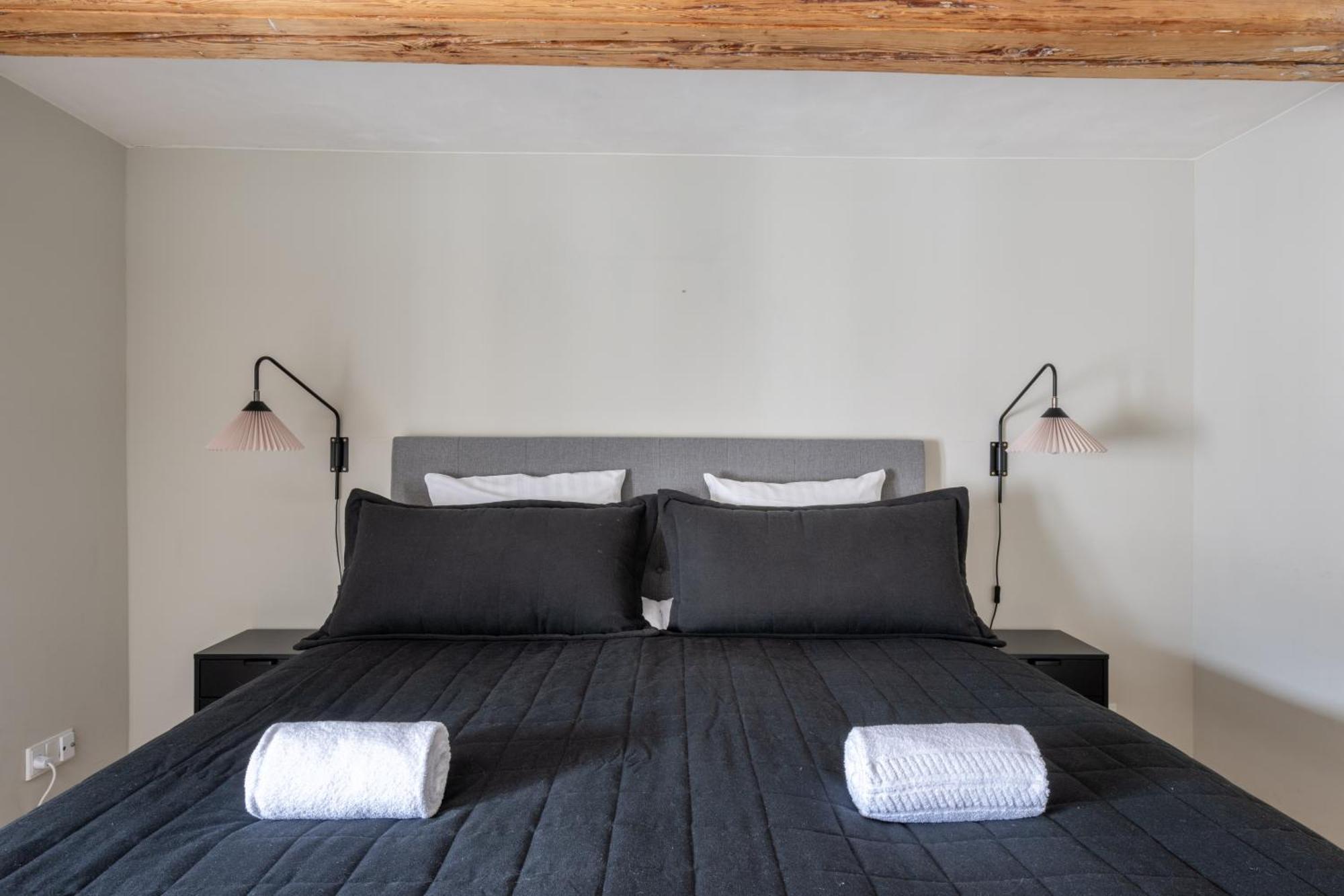 City Apartment With Exposed Ceiling Beams Copenhagen Exterior photo